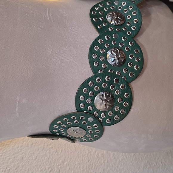 Moroccan Belt - Green-rounded - Picture 7 of 9